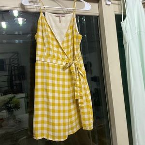 Bcbg generation size small. Good condition